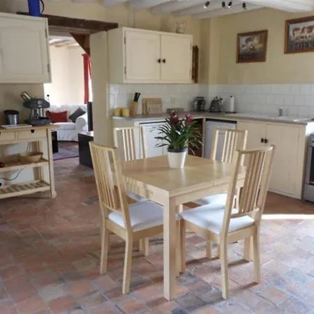 Closerie Les Roches - Charming And Spacious 2 Bedroom