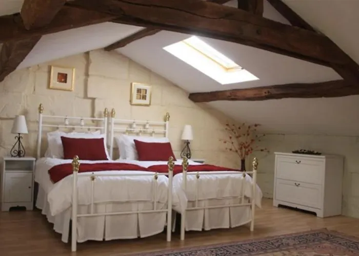 Closerie Les Roches - Charming And Spacious 2 Bedroom