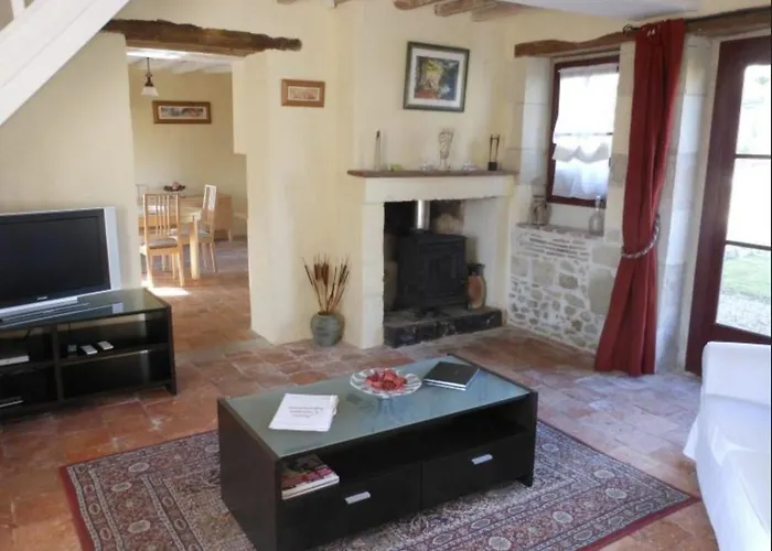 بيت للعطل Closerie Les Roches - Charming And Spacious 2 Bedroom