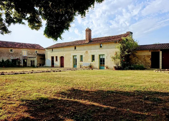 بيت للعطل Closerie Les Roches - Charming And Spacious 2 Bedroom *